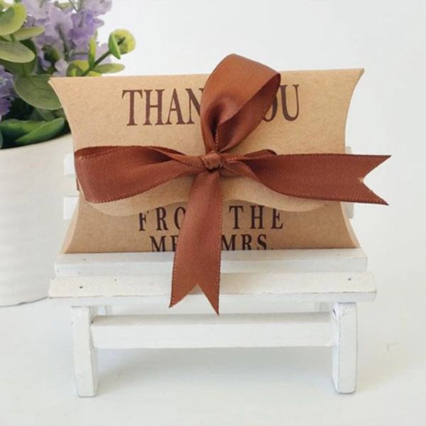 brown kraft pillow boxes