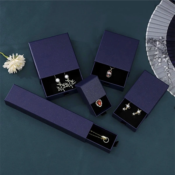 luxury jewellery boxes