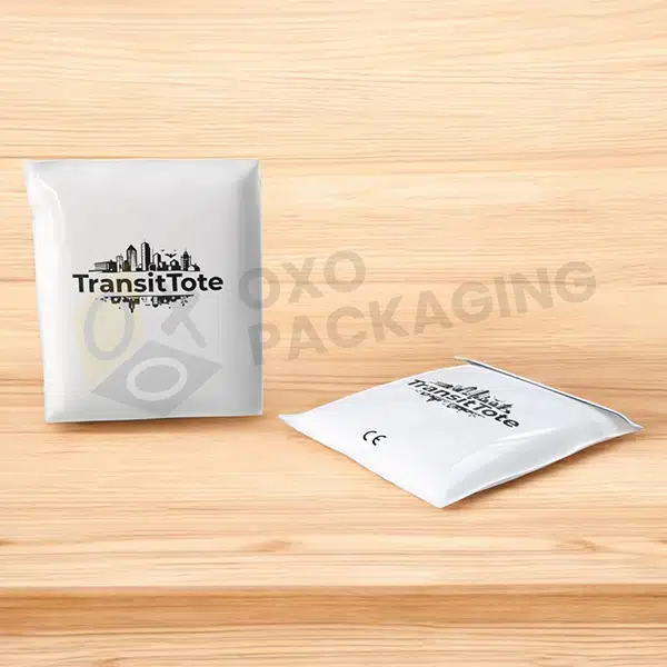 custom shipping satchels
