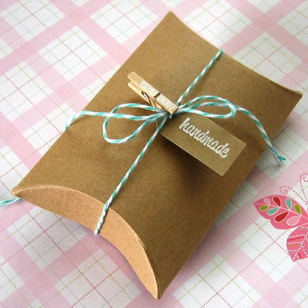 Custom Printed Kraft Paper Gift Pillow Boxes