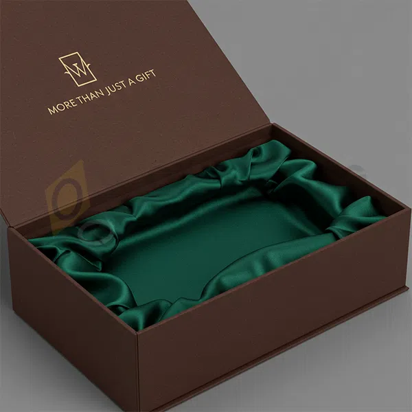 satin lined boxes