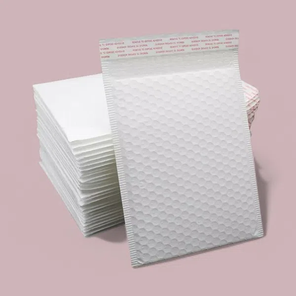 bubble mailer envelops