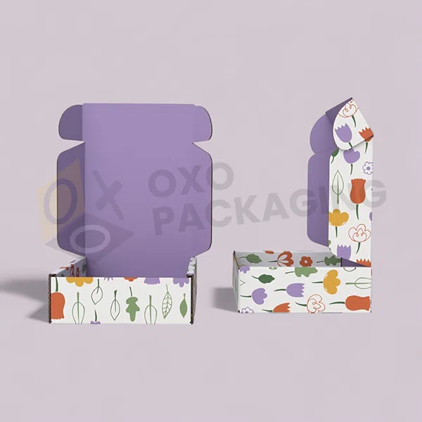 Custom Coloured Mailer Boxes